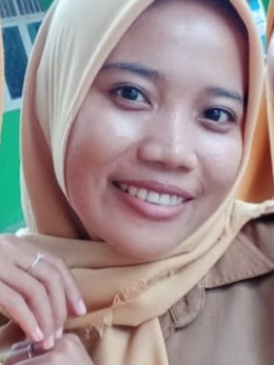 Ema Egi Erlinda, S. Pust